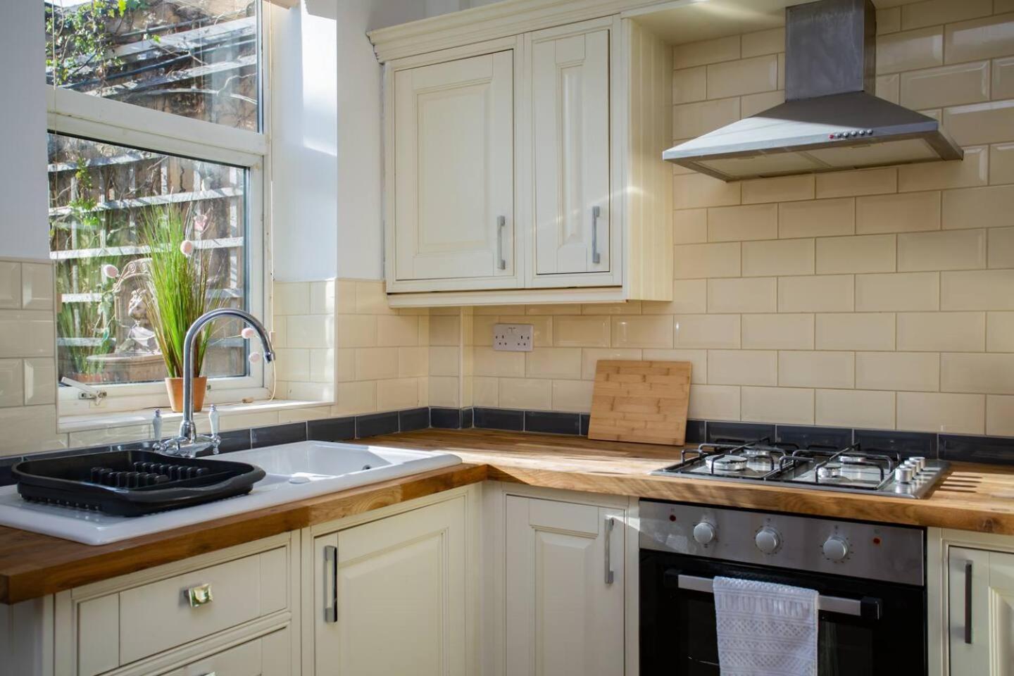 West Beck House - Newcastle 4 Hotel นอร์ทชีลด์ส ภายนอก รูปภาพ