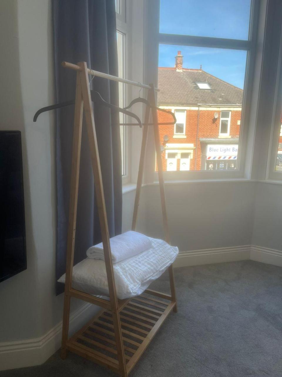West Beck House - Newcastle 4 Hotel นอร์ทชีลด์ส ภายนอก รูปภาพ